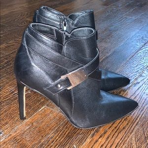 GUESS heels